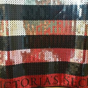 Victoria's Secret Bags - NWT Victoria Secret sequin travel bag Victoria's Secret Bags - NWT Victoria Secret sequin travel bag
